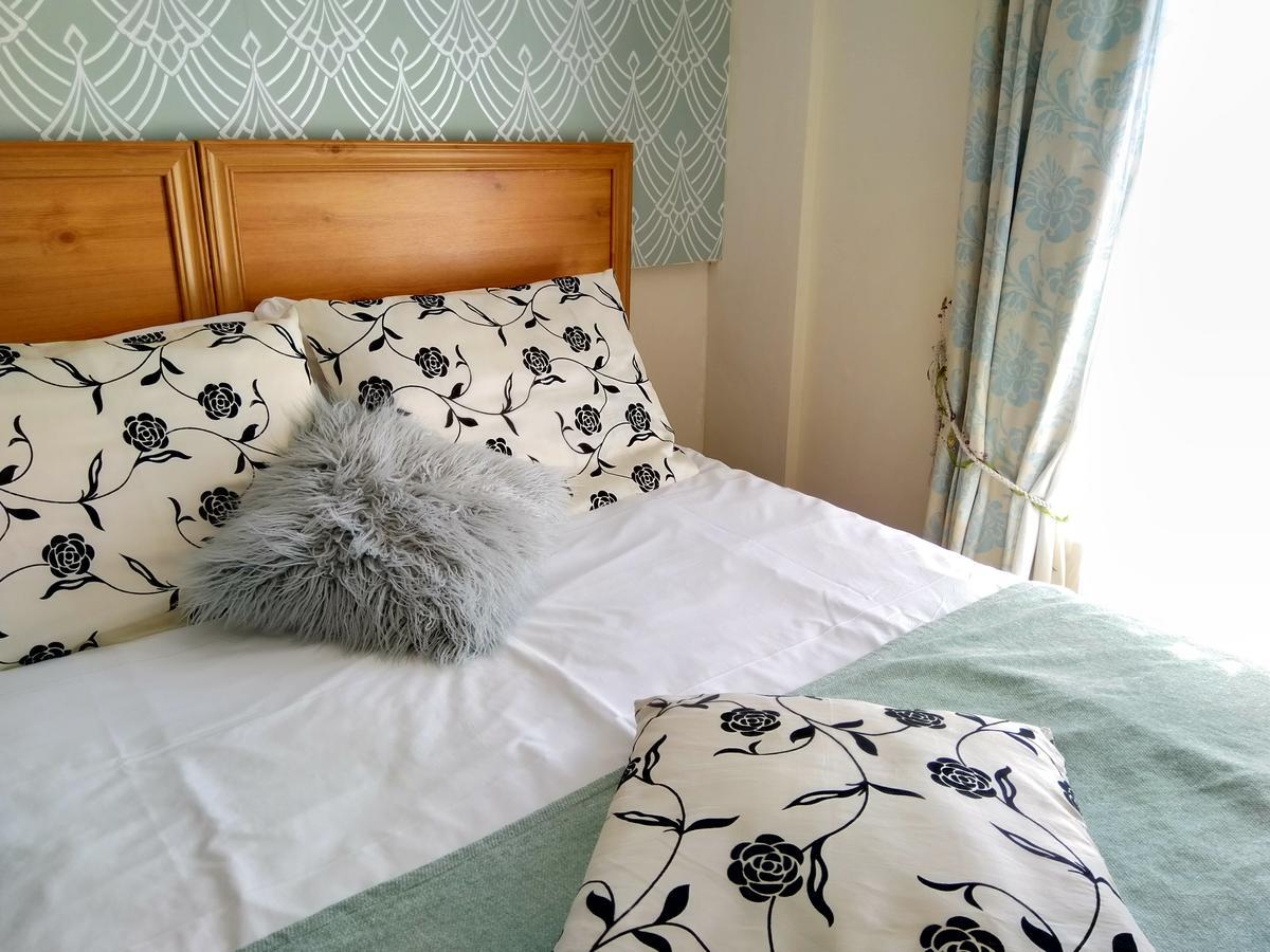 Ringbane House Bed & Breakfast Blackpool Exterior photo